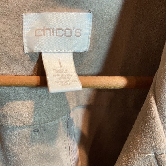 MAKE AN OFFER Chico’s Size 1 or M/8 with front & back fringe - Picture 4 of 6